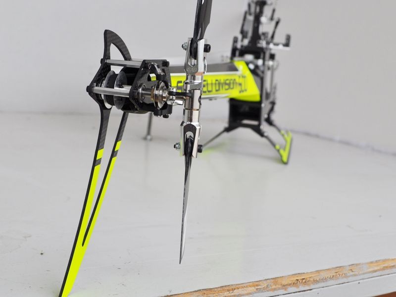 VERTICAL FIN YELLOW GOBLIN 500